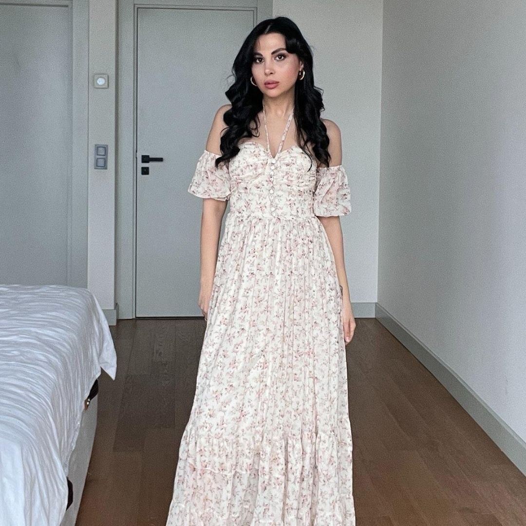 Yaz Düğünlerinde Giyilecek Elbise Modelleri