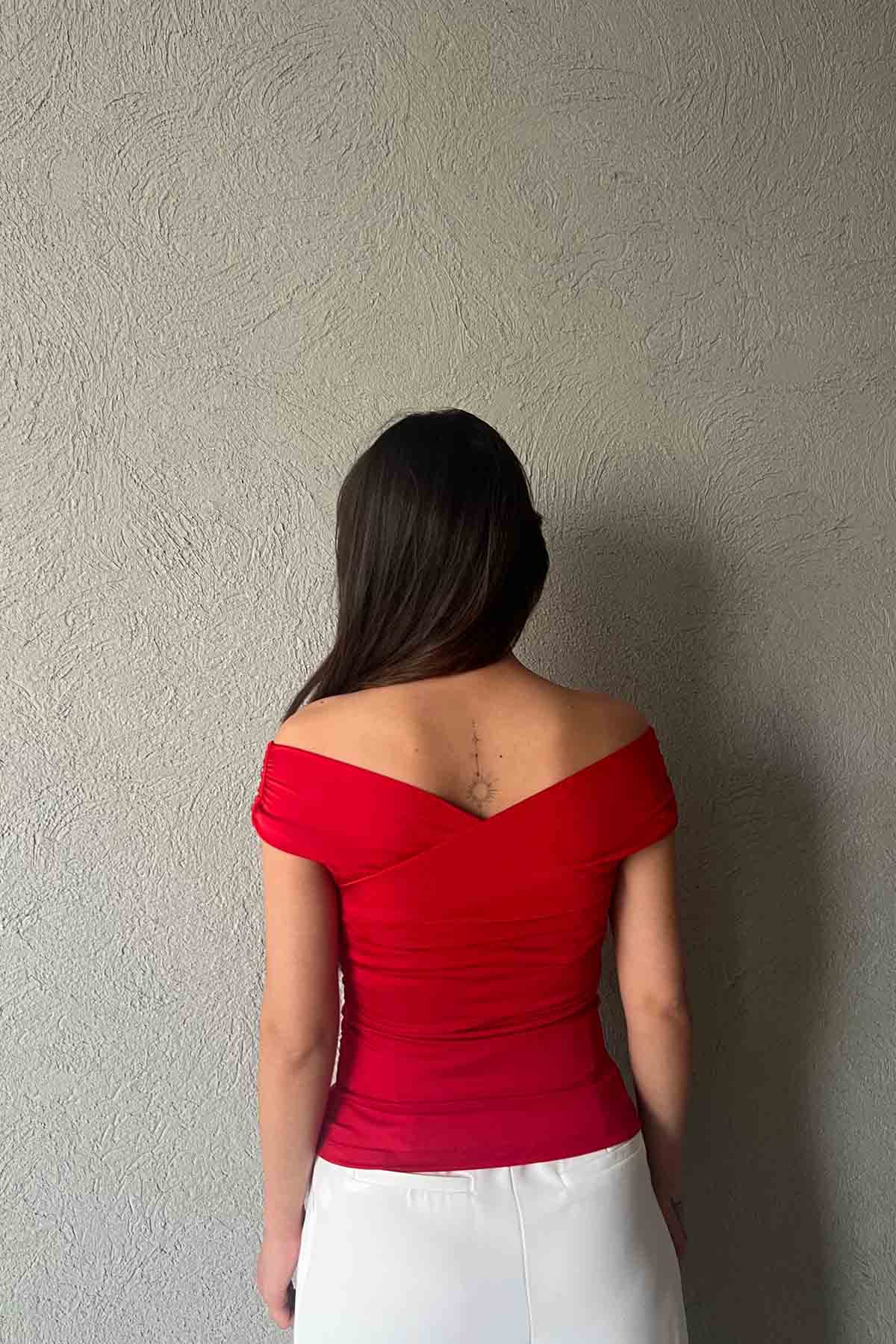 Kırmızı Asimetrik Kolsuz Bluz SY-1910-Kırmızı