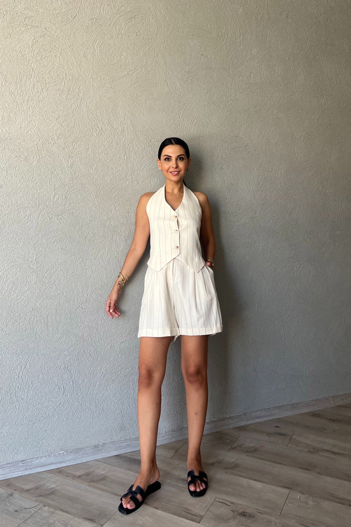 Ekru Gipeli Çizgili Şortlu Takım SY-2327-Ekru Çizgili