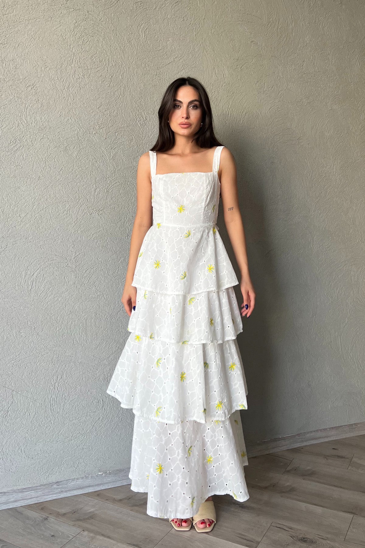 Yeşil Sarı Çiçekli Arkası Bağlama Detaylı Kat Kat Elbise SY-2038-Yeşil-Sarı