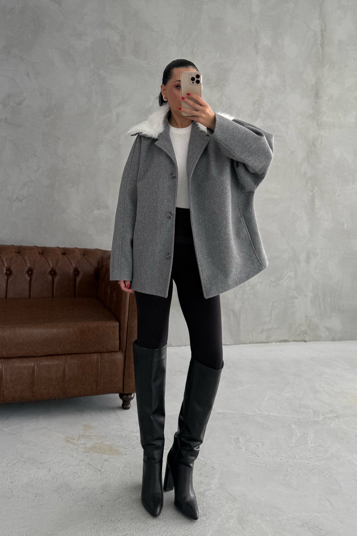 Yakası Kürklü Gri Kaşe Kısa Kaban SY-3442-Gri