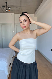 Siyah Poplin Üstü Beyaz Straplez Uzun Elbise SY-3019-Beyaz