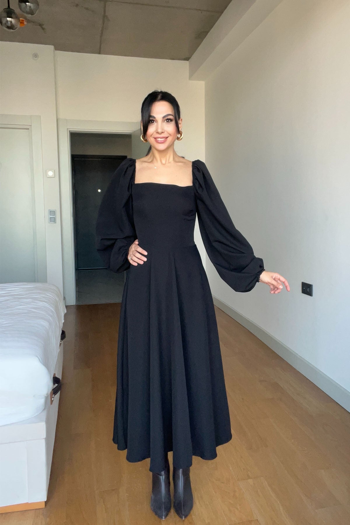 Siyah Zernes Balon Kol Midi Elbise SY-2673-Siyah