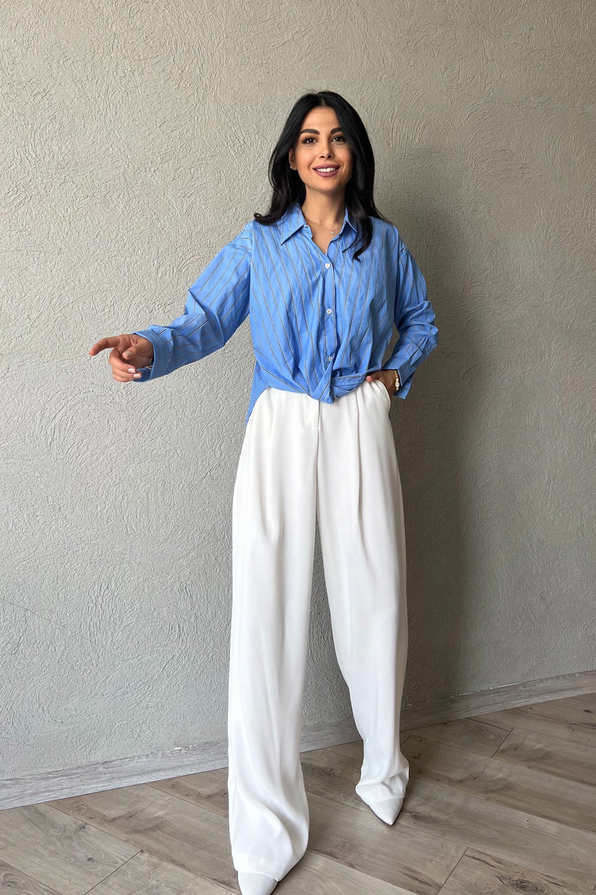 Mavi Çizgili Önü Tasarım Bağlamalı Gömlek SY-2046-Mavi