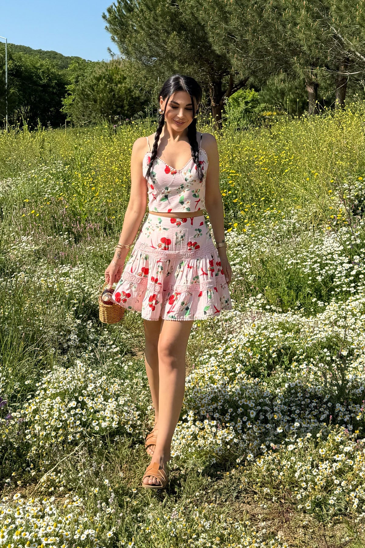 Pembe Desenli Askılı Crop Bluz ve Etek Takım SY-3193-Pembe