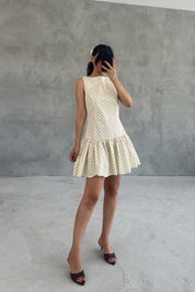 Bej Sırt Dekolteli Puantiyeli Mini Elbise SY-3256-Bej