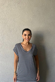 Beyaz Çizgili Koyu Lacivert V Yaka Basic T-shirt SY-0250-Koyu Lacivert