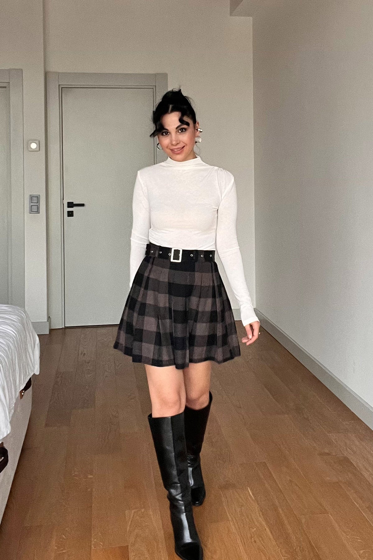 Kahve Ekoseli Kısa Kemerli Pileli Etek SY-3010-Kahve