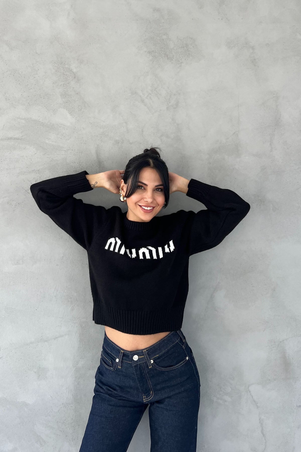 Siyah Morris Yazı Baskılı Crop Kazak SY-2464-Siyah