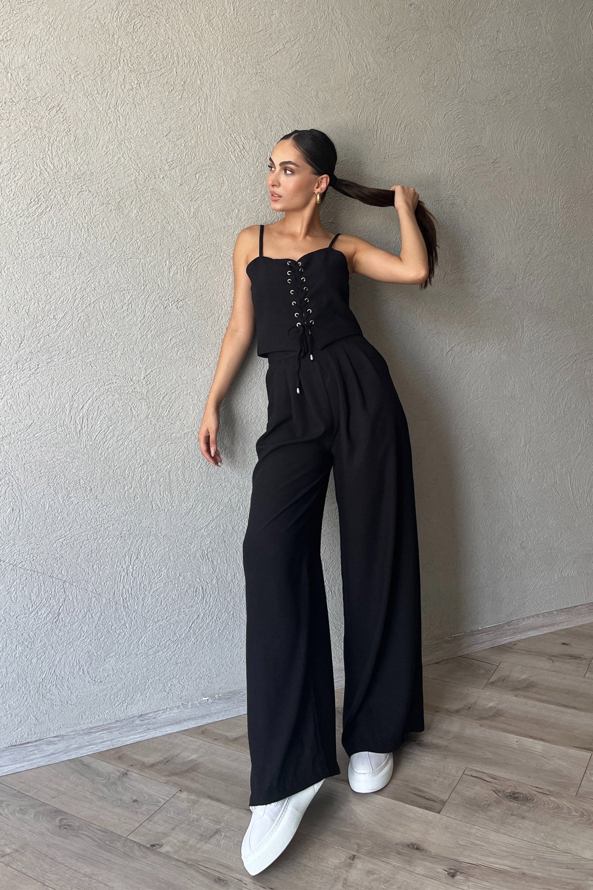 Siyah İnce Askılı İp Bağlama Detaylı Crop Pantolon Takım SY-2361-Siyah