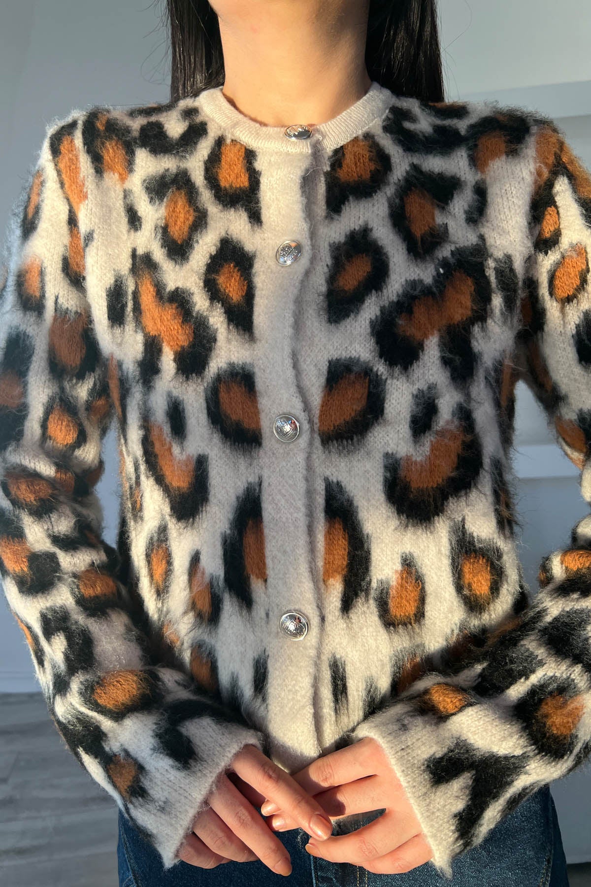 Siyah Vanilya Leopar Desen Gümüş Düğme Detaylı Hırka SY-1586-Siyah Vanilya