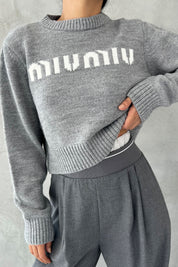 Gri Morris Yazı Baskılı Crop Kazak SY-2464-Gri