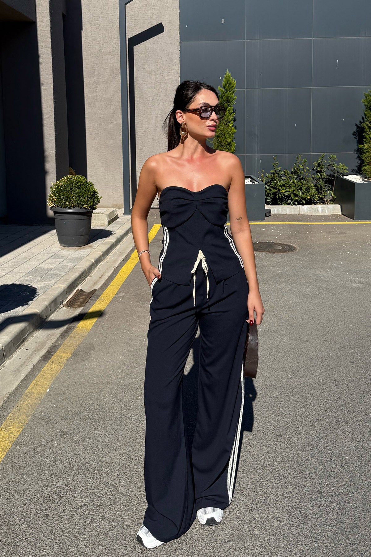 Lacivert Yazı Şerit Detaylı Straplez Bluz Pantolon Takım SY-3330-Lacivert