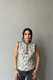 Ekru Siyah Düğme Detaylı Yünlü Yelek SY-1158-Ekru