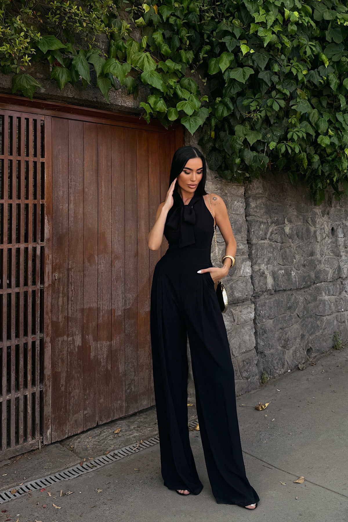 Siyah Rahat Kesim Bağlama Detaylı Tulum SY-3197-Siyah