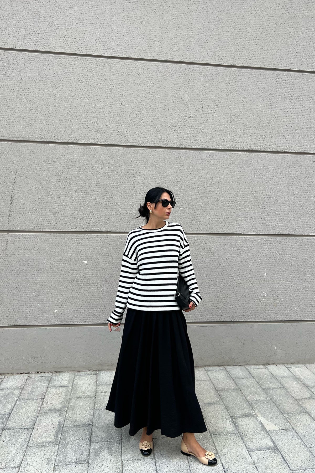 Ekru Siyah Çizgili Kolu Katlama Dikişli Uzun Kollu Triko SY-2505-Ekru