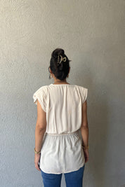 Bej Vatkalı Kruvaze Yaka Bluz SY-0442-Bej