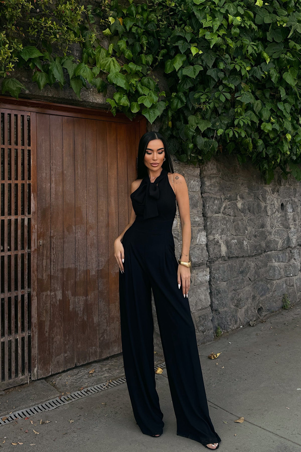 Siyah Rahat Kesim Bağlama Detaylı Tulum SY-3197-Siyah