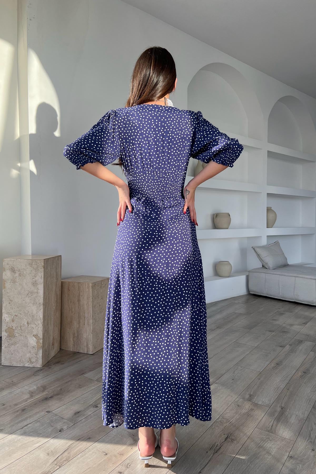 Lacivert Puantiyeli Arka Bel ve Kol Ucu Gipeli Elbise SY-1727-Lacivert