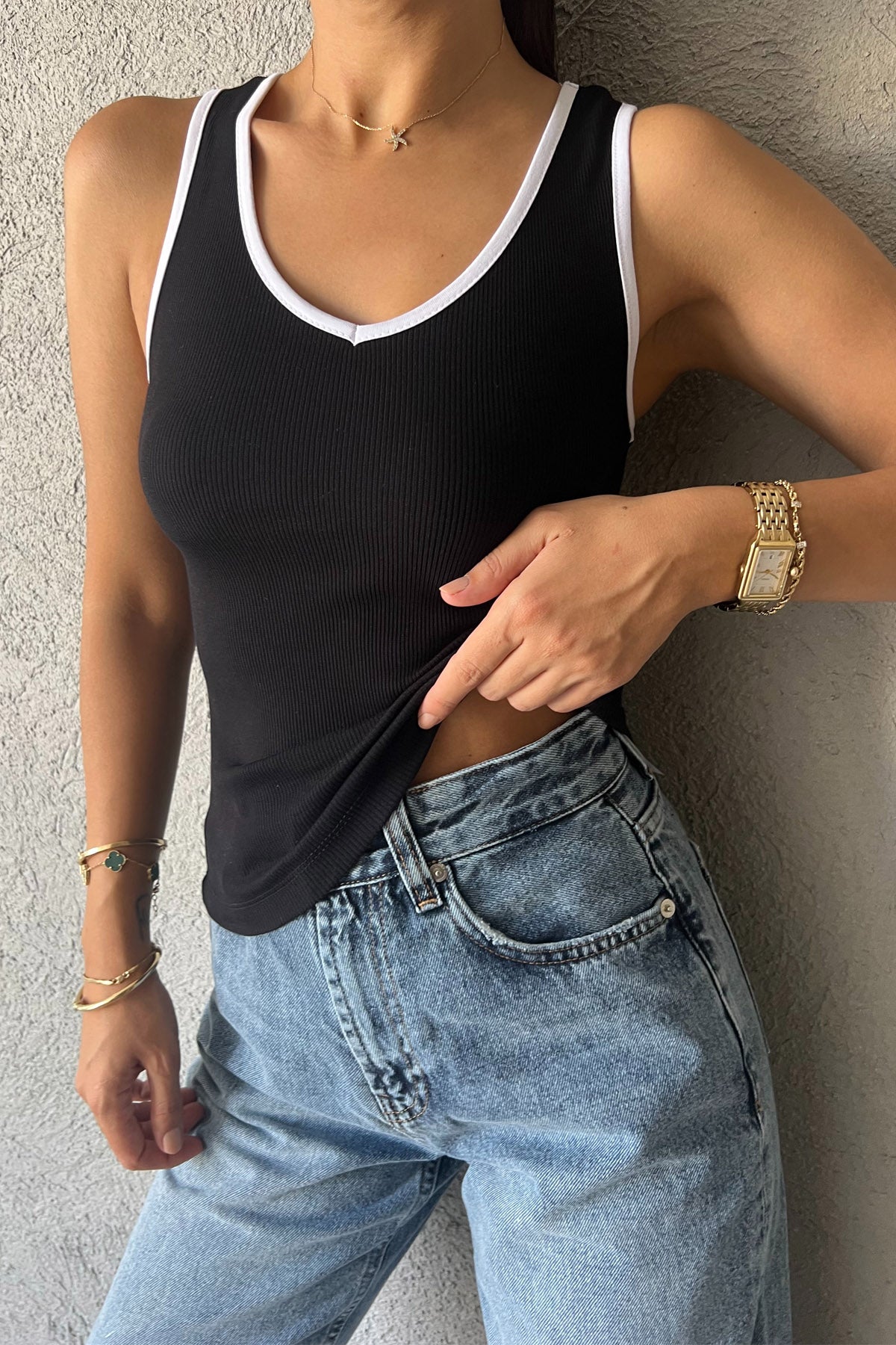 Siyah V Yaka Fitilli Atlet SY-1924-Siyah