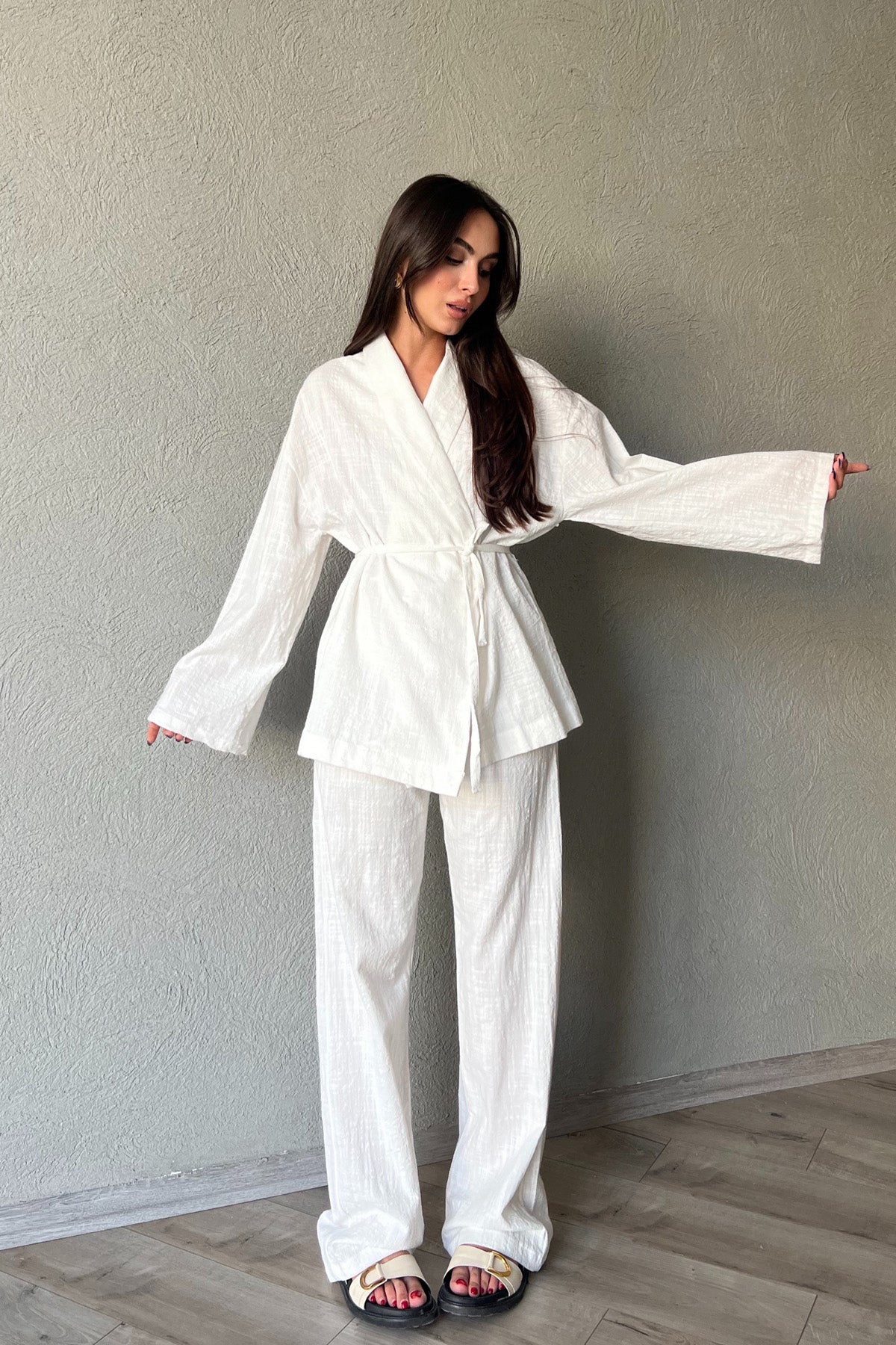 Ekru Önü Bağlama Detaylı Kimono Pantolon Keten Takım SY-2047-Ekru