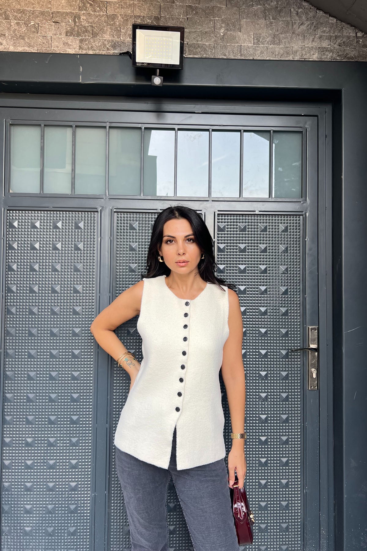 Ekru Düğmeli Sıfır Kol Yelek SY-2422-Ekru