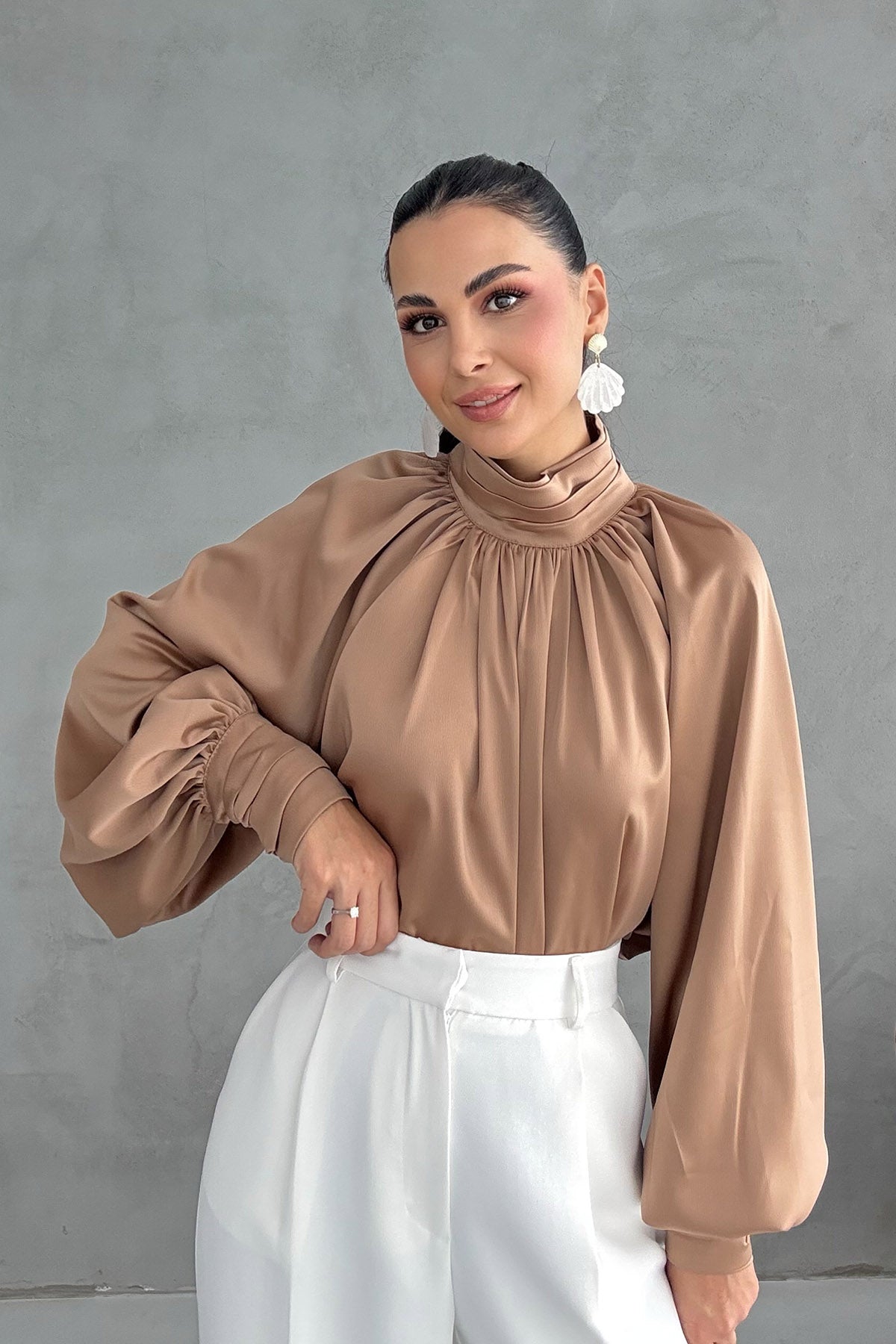 Kahve Dökümlü Zr Tasarım Saten Bluz SY-3369-Kahve