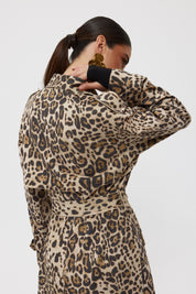 Krem Leopar Kemerli Arkası Yırtmaçlı Trençkot SY-2490-Krem