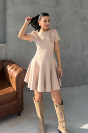 Bej Coco Volanlı Kısa Elbise SY-2921-Bej