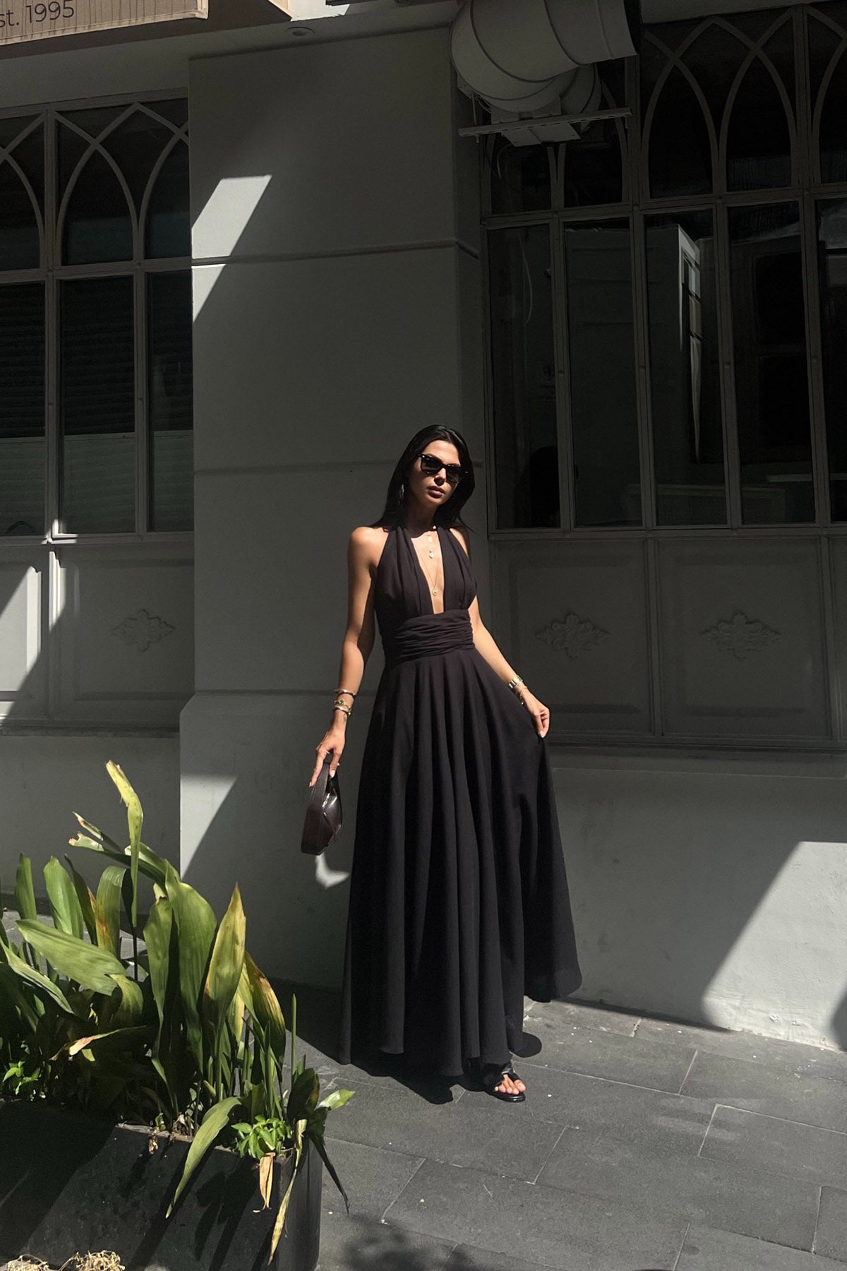 Siyah Puglia Tasarım Sırt Detaylı Keten Elbise SY-2263-Siyah