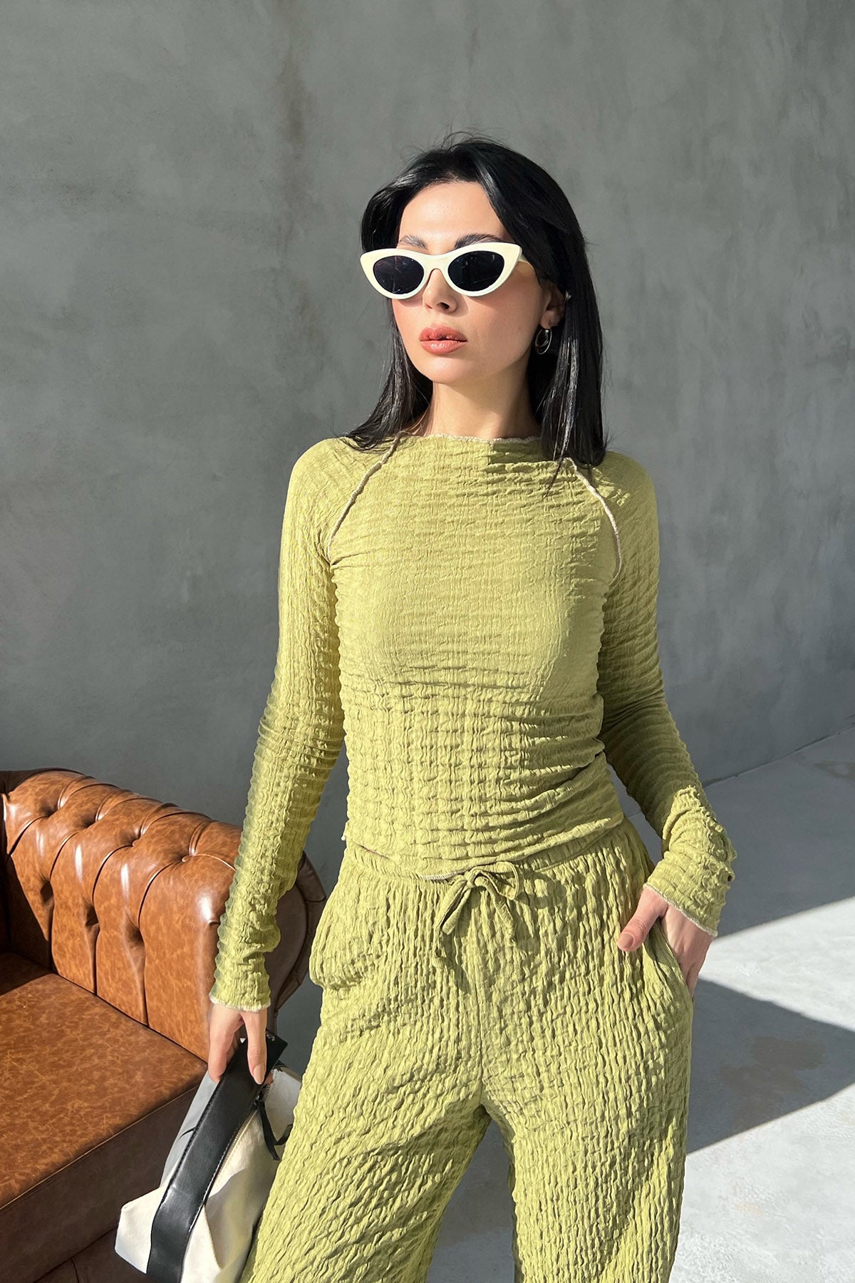 Fıstık Yeşili Rengi Dokulu Bahar Basic Rahat Takım SY-2953-Fıstık Yeşili