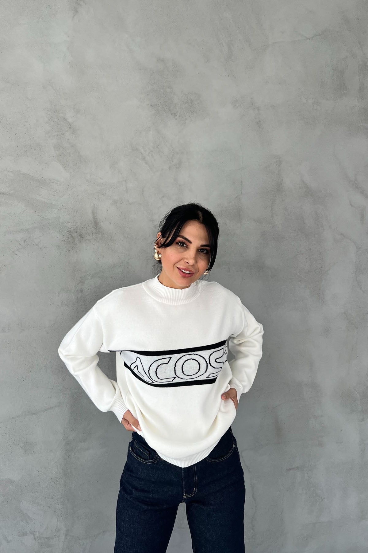 Beyaz L Muadili Triko Kazak SY-2465-Beyaz