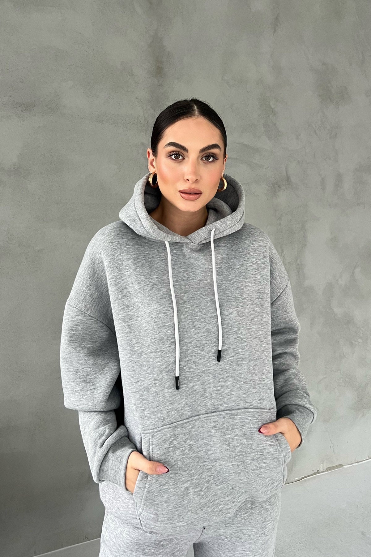 Gri Kapüşonlu Ön Cep Detaylı Eşofman Takımı SY-2393-Gri