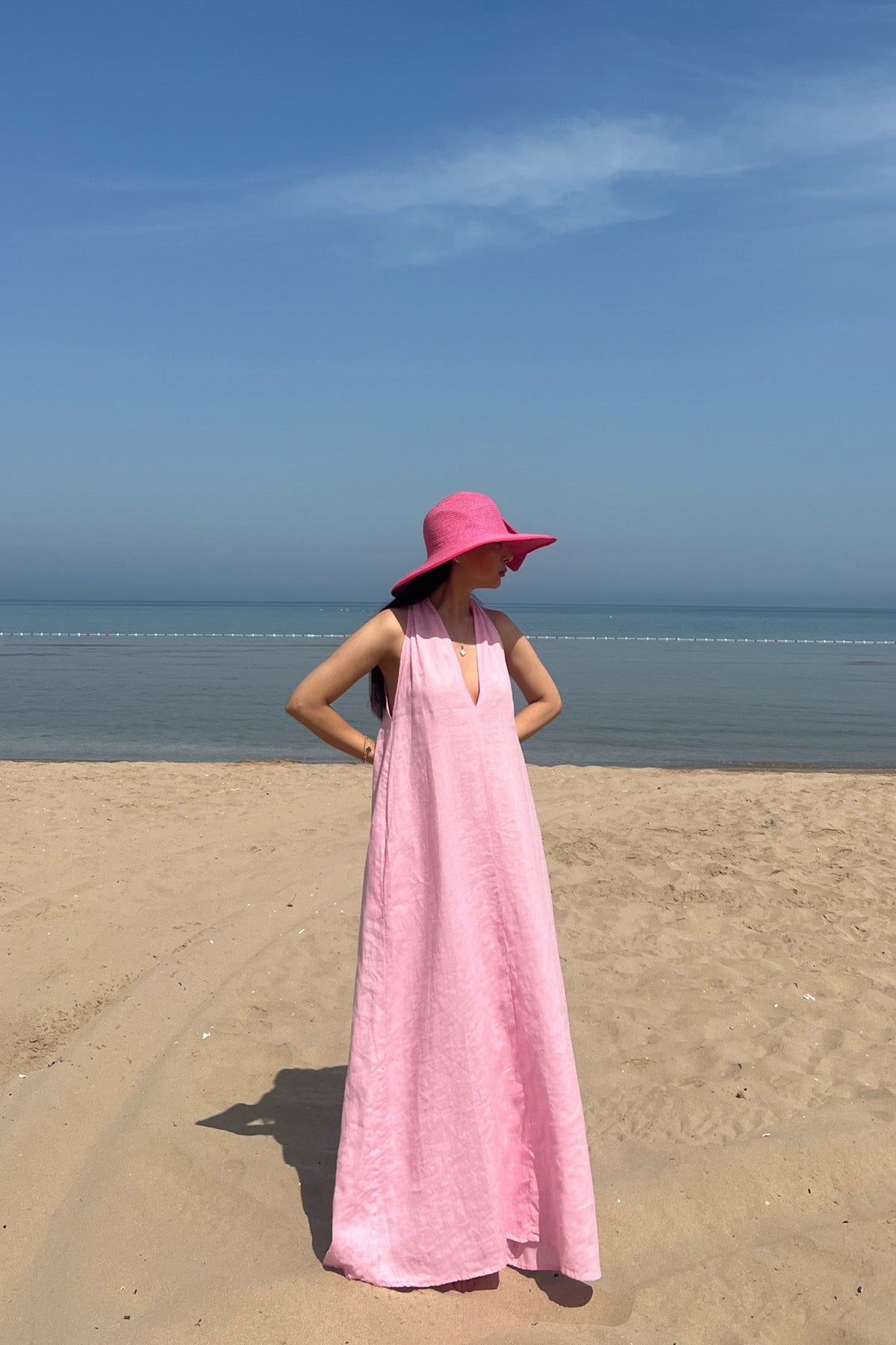 Pembe V Yaka Sırt Detaylı Uzun Keten Elbise SY-2184-Pembe