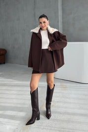 Yakası Kürklü Kahverengi Kaşe Kısa Kaban SY-3442-Kahve