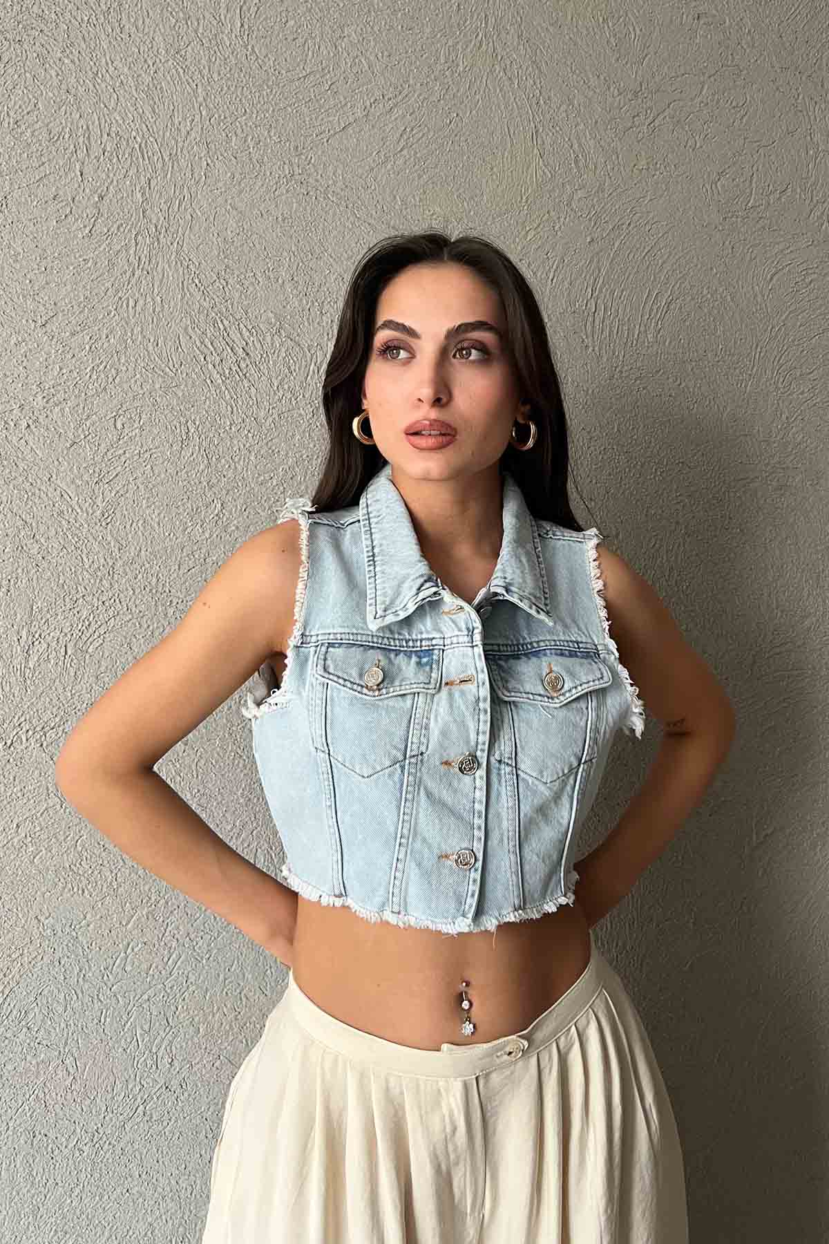 Mavi Kar Yıkamalı Yırtık Detaylı Crop Jean Yelek SY-2004-Mavi