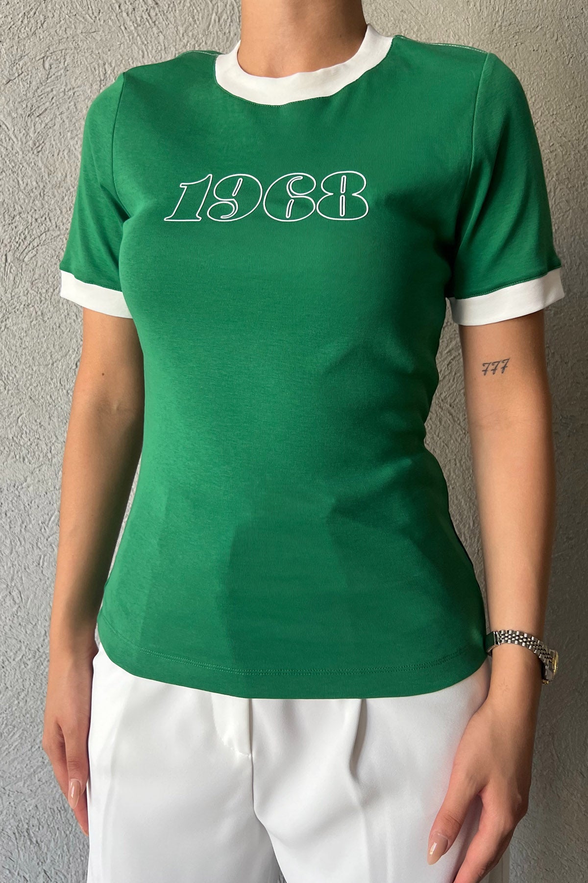 Yeşil 1968 Detaylı Marka Model Basic T-shırt SY-2069-Yeşil
