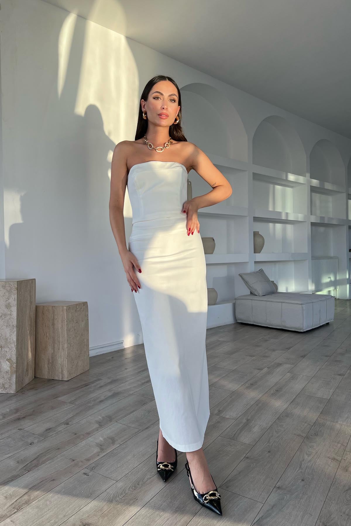 Ekru Arkası Yırtmaç ve Fermuar Detaylı Midi Etek SY-1740-Ekru