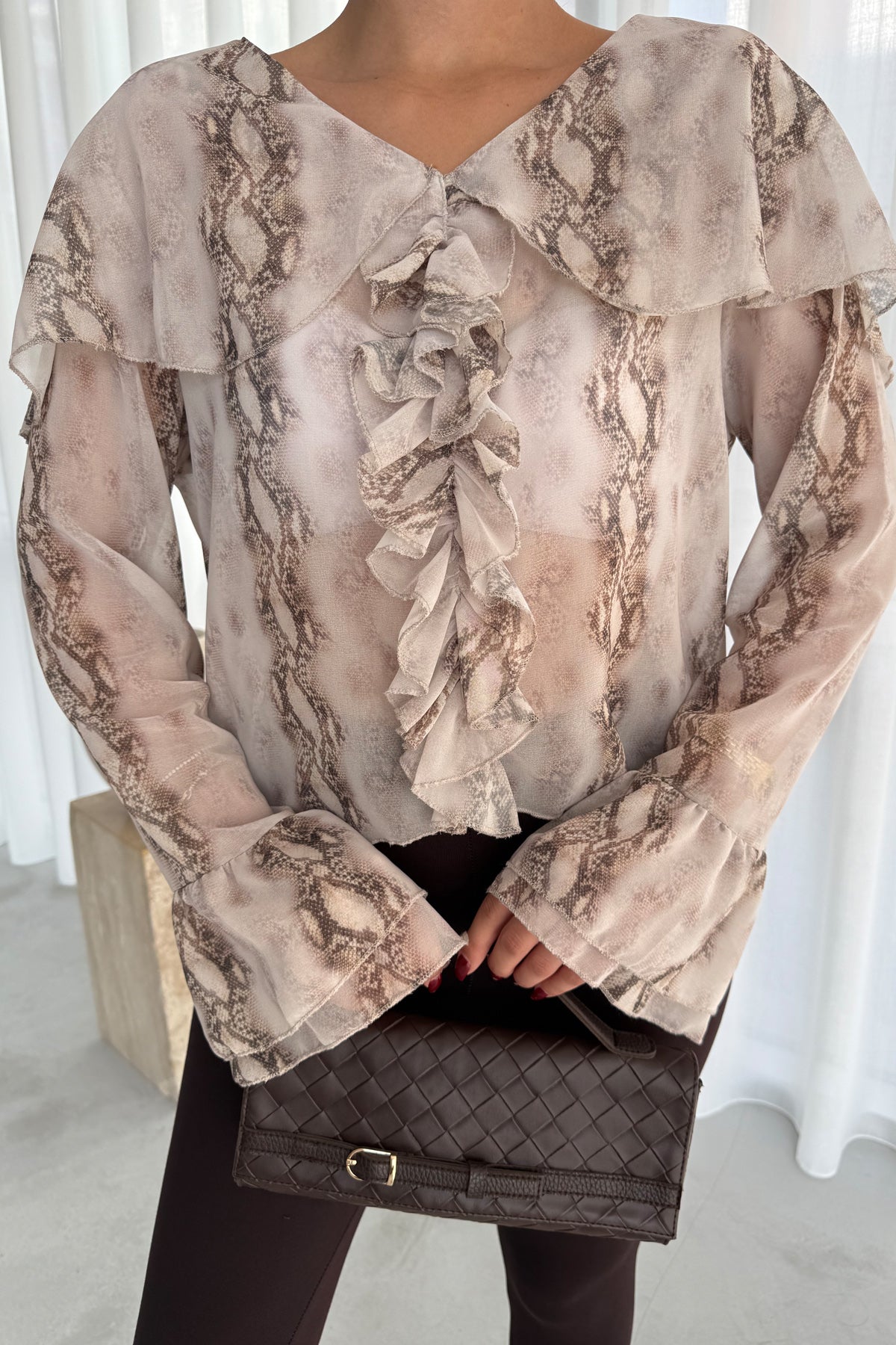 ZR Model Fırfırlı Yılan Desenli Bluz SY-3344-Yılan