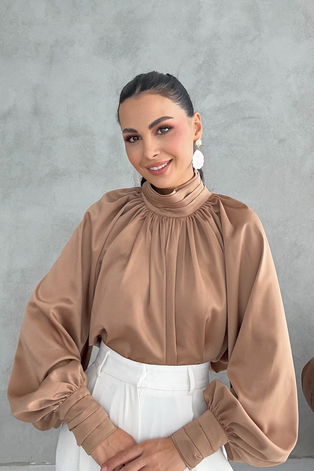 Kahve Dökümlü Zr Tasarım Saten Bluz SY-3369-Kahve