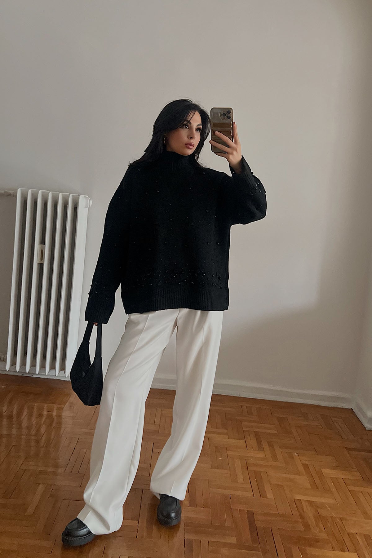 Siyah İnci Detaylı Yarım Balıkçı Triko Kazak SY-2741-Siyah