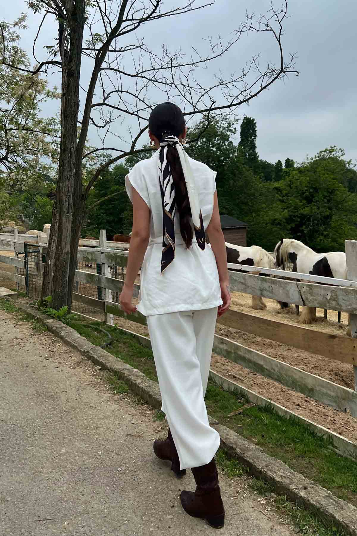 Ekru Şal Yaka Kemerli Yelek Pantolon Takım SY-2101-Ekru