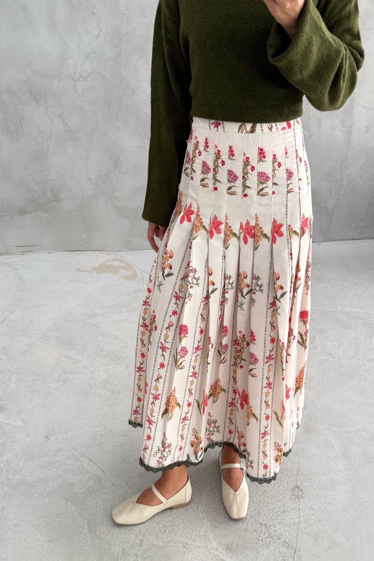 ZR Model Çiçek Desenli Güpürlü Etek SY-3361-Desenli