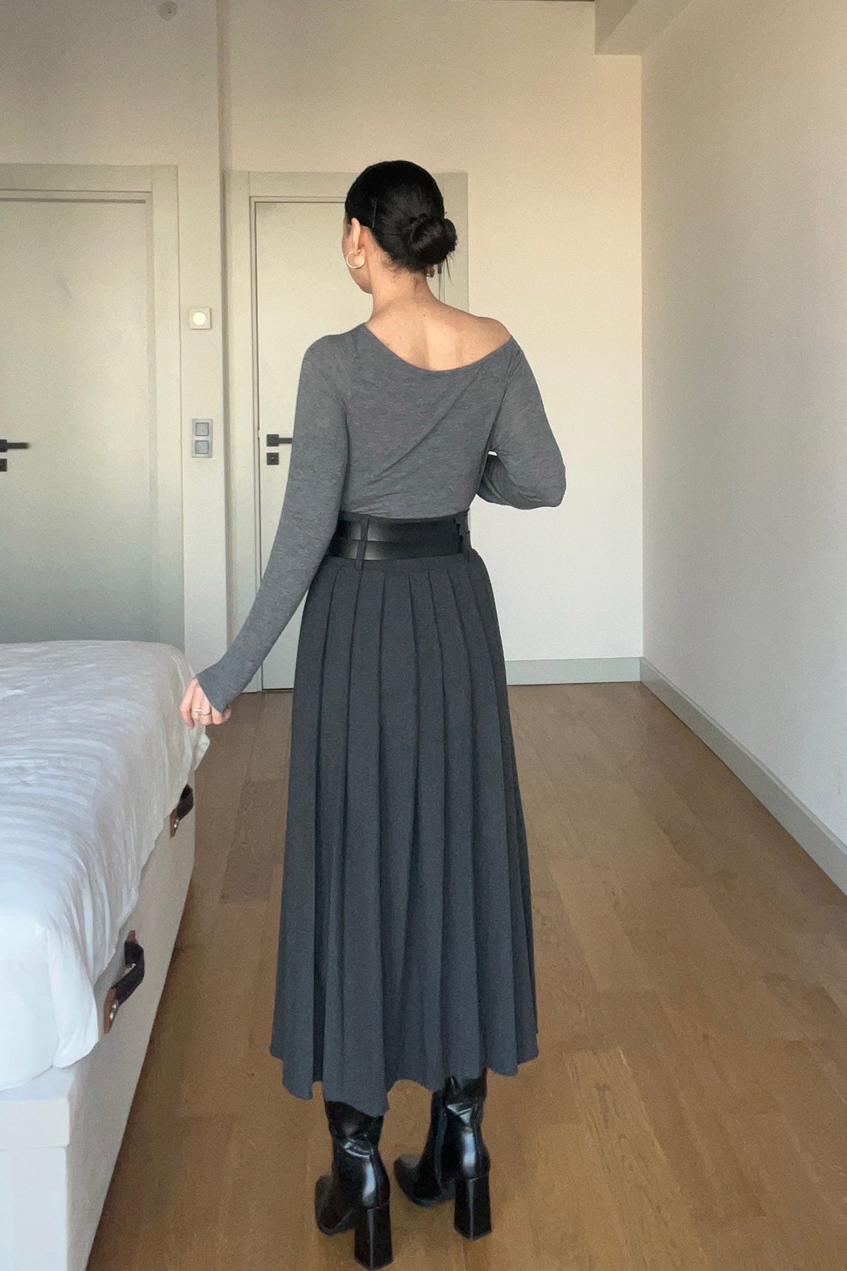 Antrasit Midi Boy Kemerli Piliseli Etek SY-2965-Antrasit