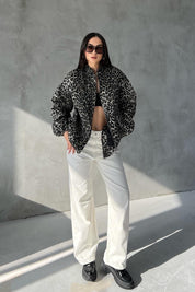 Krem Leopar Desenli Beli Ve Kolu Lastikli Mont SY-2524-Krem