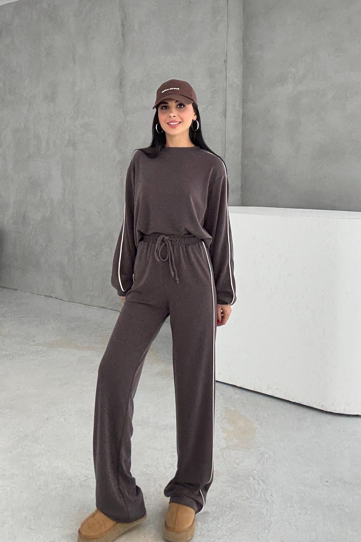 Orjinal Marka Bisiklet Yaka Çizgili Eşofman Takımı - Kahverengi SY-3421-Kahverengi