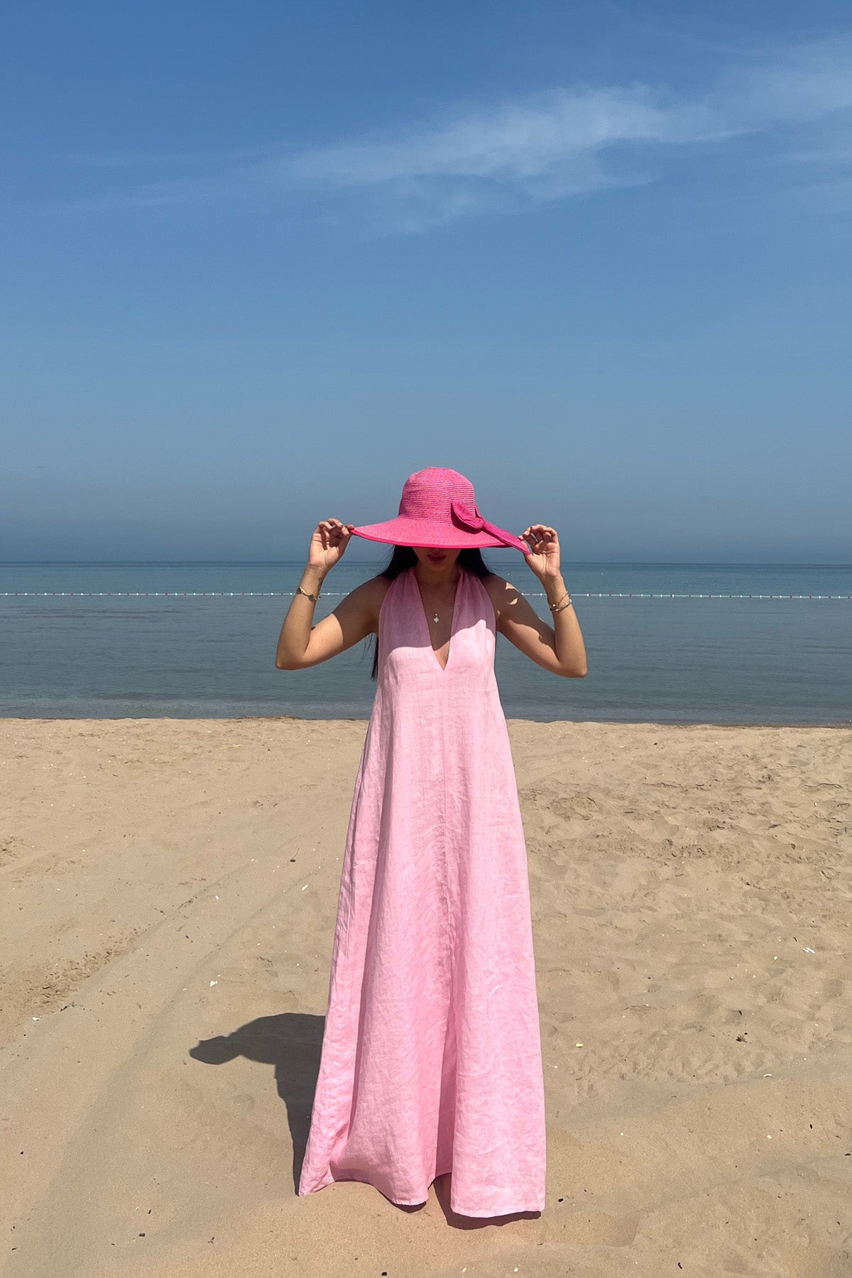 Pembe V Yaka Sırt Detaylı Uzun Keten Elbise SY-2184-Pembe