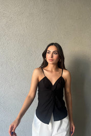 Siyah Askılı Büzgü Detaylı Bluz SY-2064-Siyah