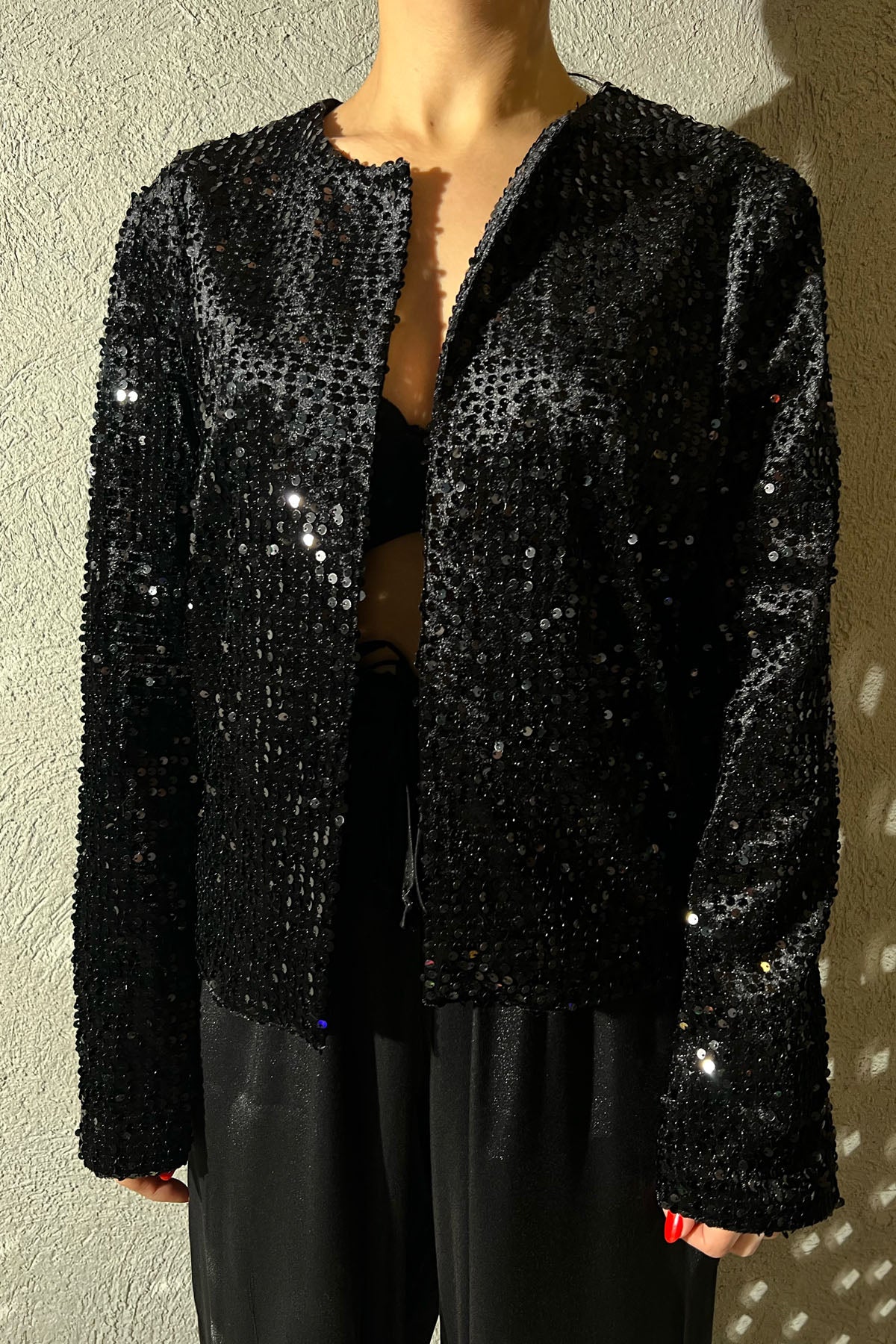 Siyah Pullu Astarlı Yuvarlak Yaka Ceket SY-1383-Siyah