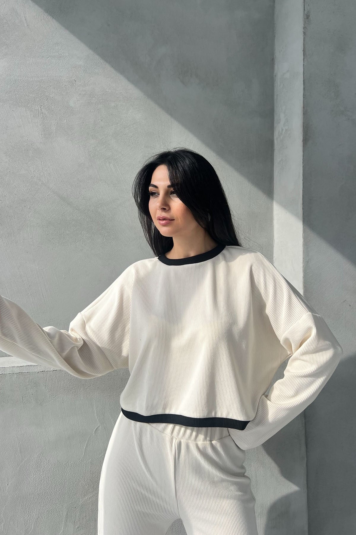 Krem Fitilli Uzun Kollu Crop Pantolon Takım SY-2725-Krem